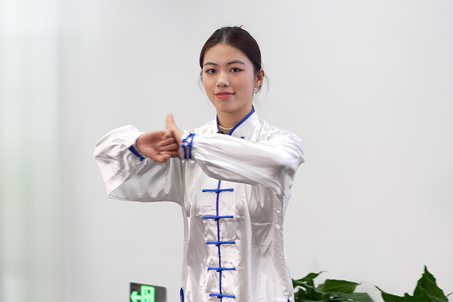 2024年上海市大学生社区创课大赛徐汇区选拔赛比赛现场4  拷贝.jpg